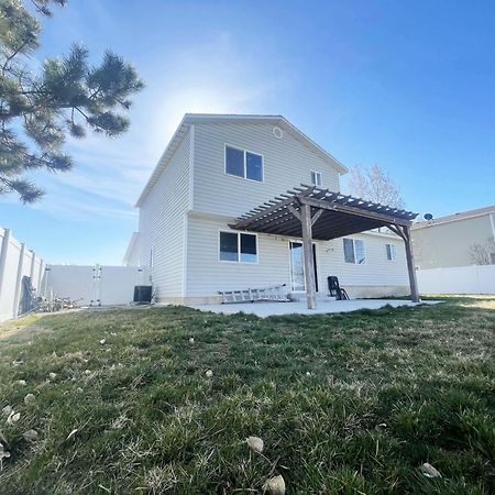 Private Room With Shared Spaces In Fully Equipped Lehi Home Eksteriør billede